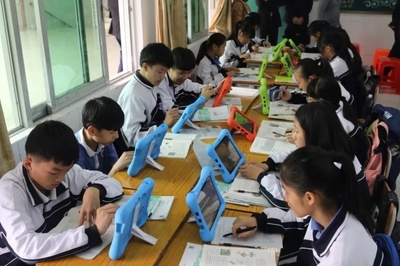 郴州市北湖區(qū) 服務(wù)民生，加快心里程教育信息化項(xiàng)目落地